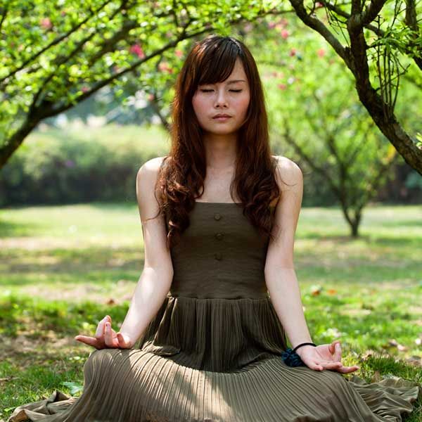 meditare aiuta a migliorare la propria vita, impara anche tu a meditare!
